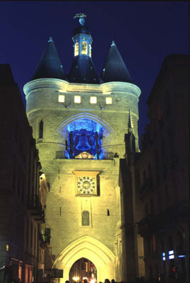 ”La Grosse Cloche” – en av portarna in till det medeltida Bordeaux.